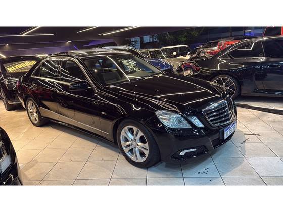 MERCEDES-BENZ E 350 3.5 AVANTGARDE V6 GASOLINA 4P AUTOMÁTICO MERCEDES-BENZ E 350 3.5 AVANTGARDE V6 GASOLINA 4P AUTOMÁTICO